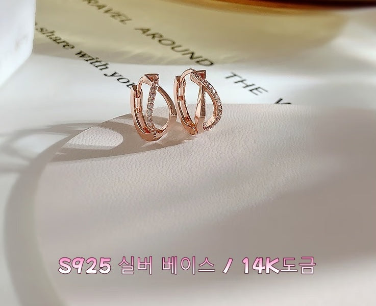 "14K Gold Plated Hoop Earrings, Sophisticated Design, Daily Wear, LK05"
